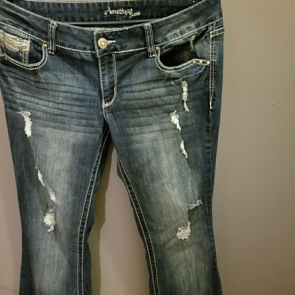 Amethyst jeans distressed
